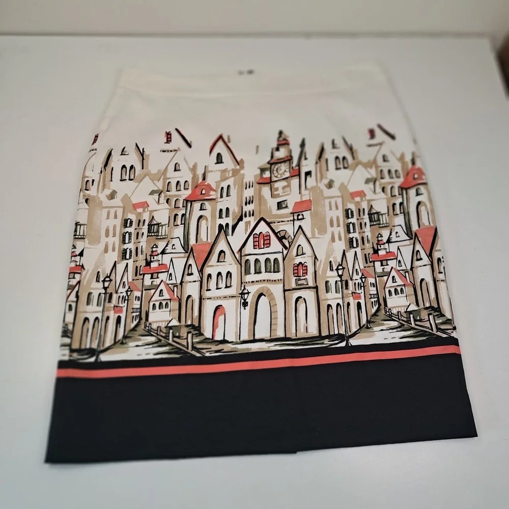 Lot of 2 Van Heusen‎ Studio Pencil Skirts Woman's 8 Geometric / City Zip Cotton